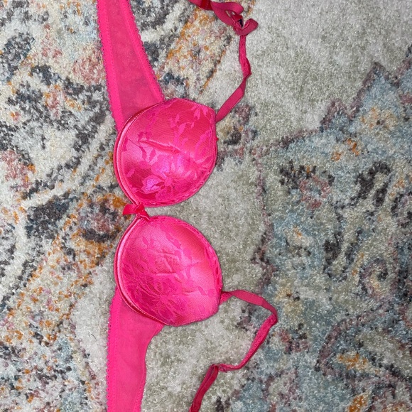Nice pink laced sexy valentines day bra 👙 sz 32B - Picture 4 of 13